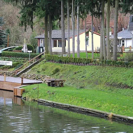 Vieting Direkt Am Eldeufer In Parchim