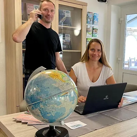 Vieting Direkt Am Eldeufer In Parchim